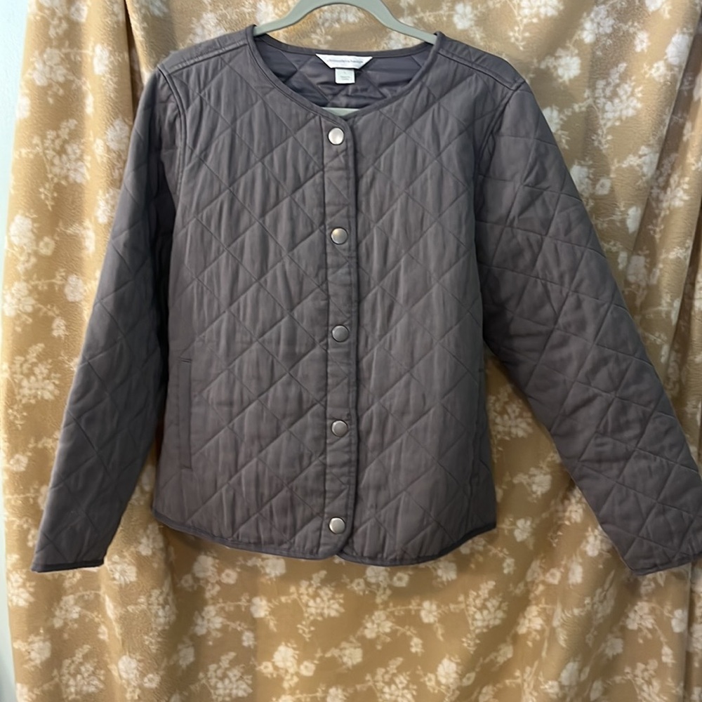 Christopher & Banks Lightweight Fully Lined Quilt… - image 3